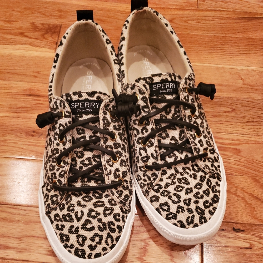 Women's Size 10 Leopard Print Sperry Top Sider Like New